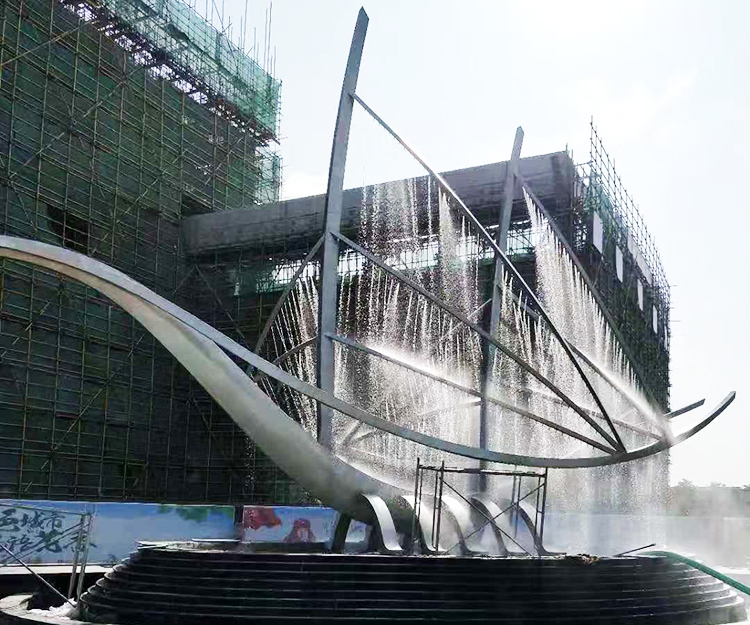 �Ͼ����ܹ�˾​�����ܵĺ����x���o�B���w������