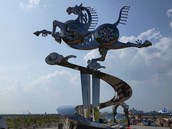 �Ї����е��ܓu�@���Ͼ�